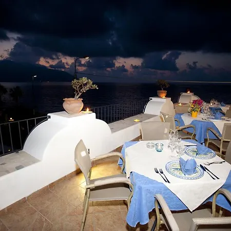Acquacalda Szálloda 3*