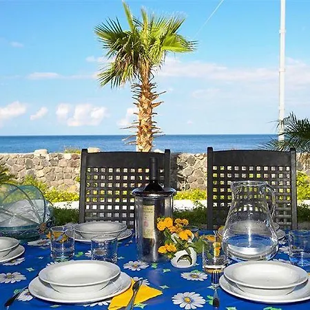 Acquacalda 3* ליפארי